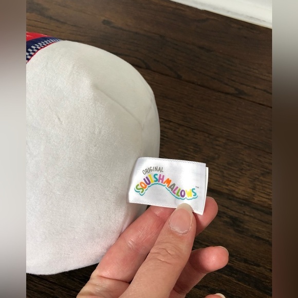 *NWT* Squishmallows Holiday 8” Manny the Snowman w/Fuzzy Hat - Picture 6 of 8